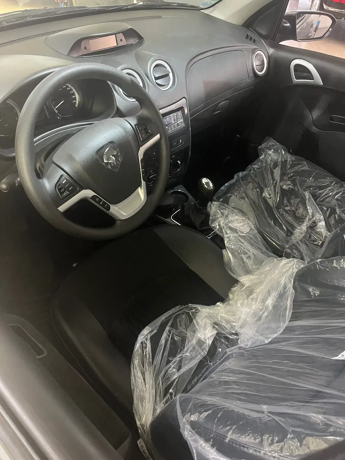 رانا پلاس tu5pصفر|خودرو سواری و وانت|شیراز, شهرک استقلال|دیوار