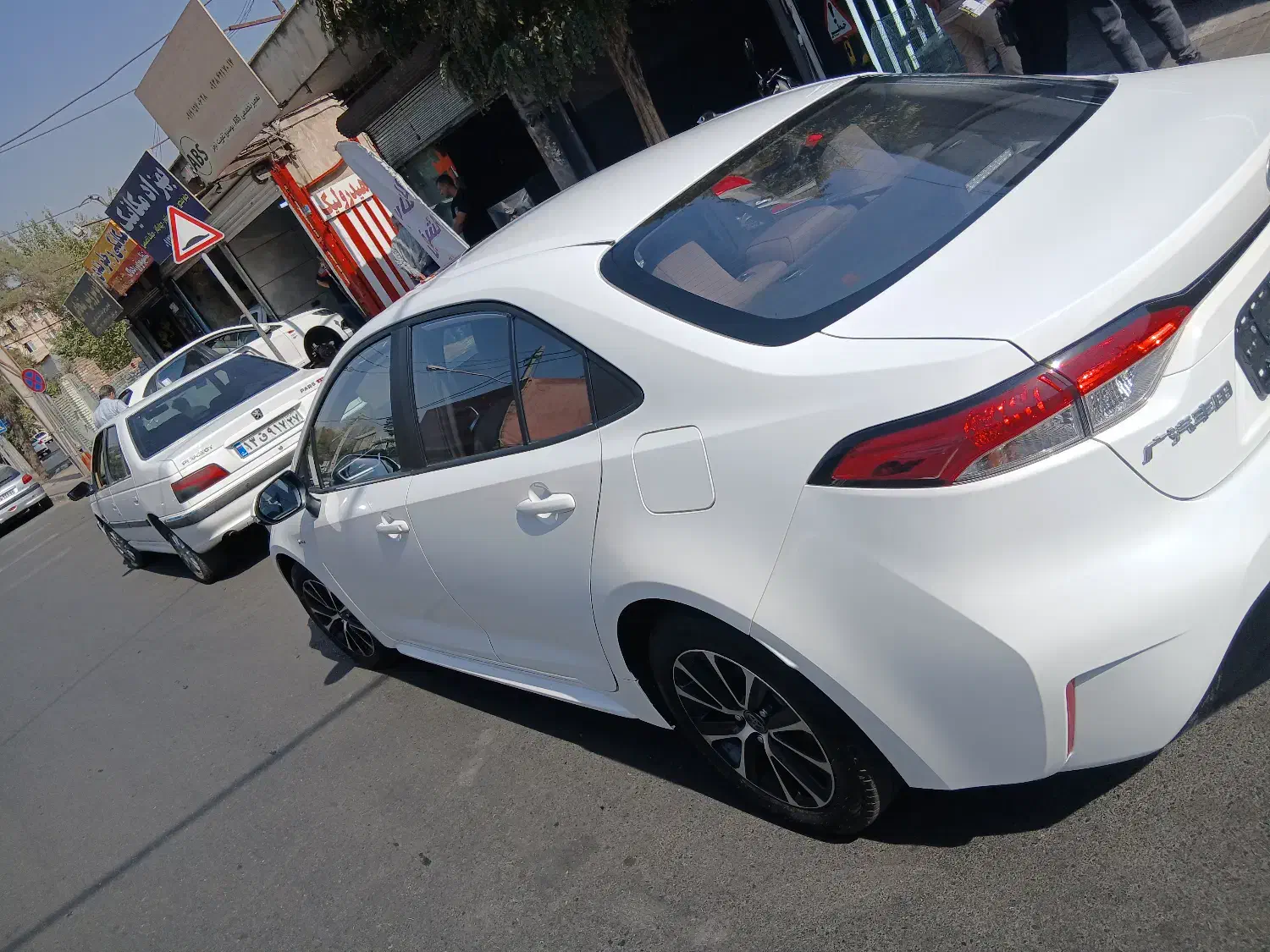 تویوتا لوین 1800 هیبرید 2024 صفر|خودرو سواری و وانت|مشهد, ادیب نیشابوری (شهرک غرب)|دیوار