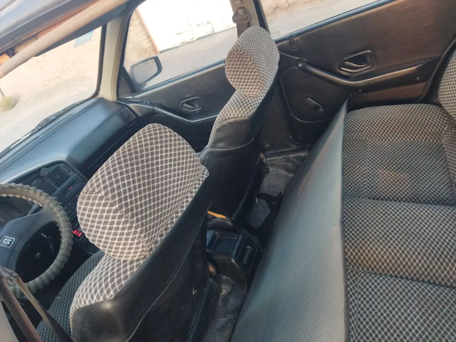 پژو 405فروشی|خودرو سواری و وانت|بردسیر, |دیوار