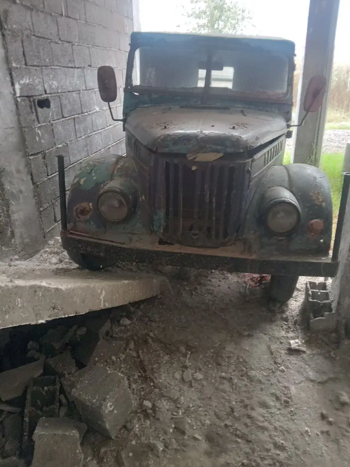 جبپ روسی|خودرو کلاسیک|چاف و چمخاله, |دیوار