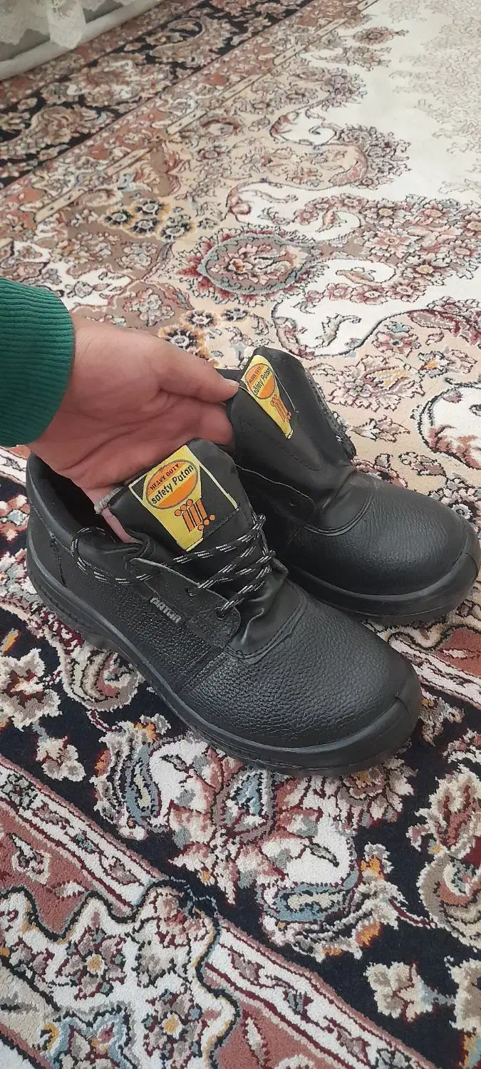 کفش پوتین|کیف، کفش، کمربند|خرمآباد, |دیوار