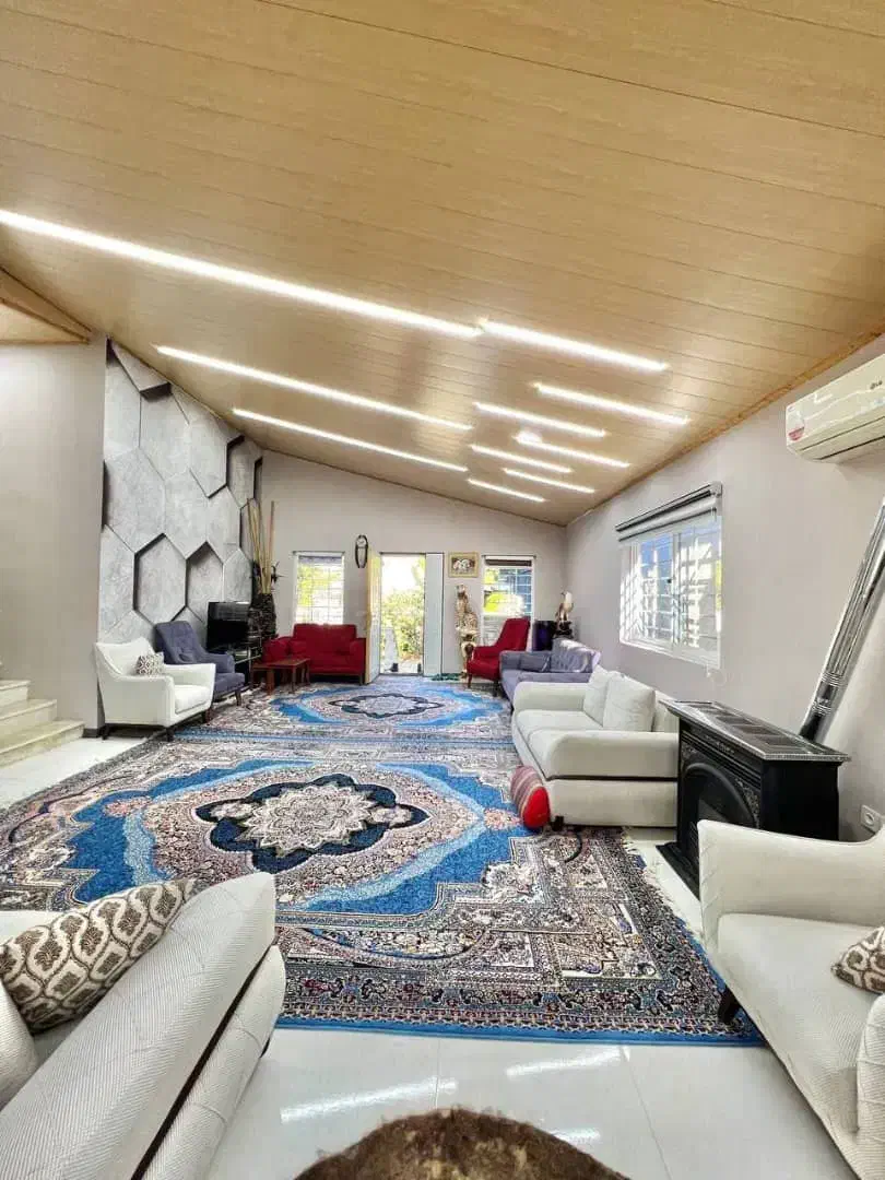 چند سال ساخت مبله ' سنددار / اقساط ۲ ساله|فروش خانه و ویلا|ایزدشهر, |دیوار