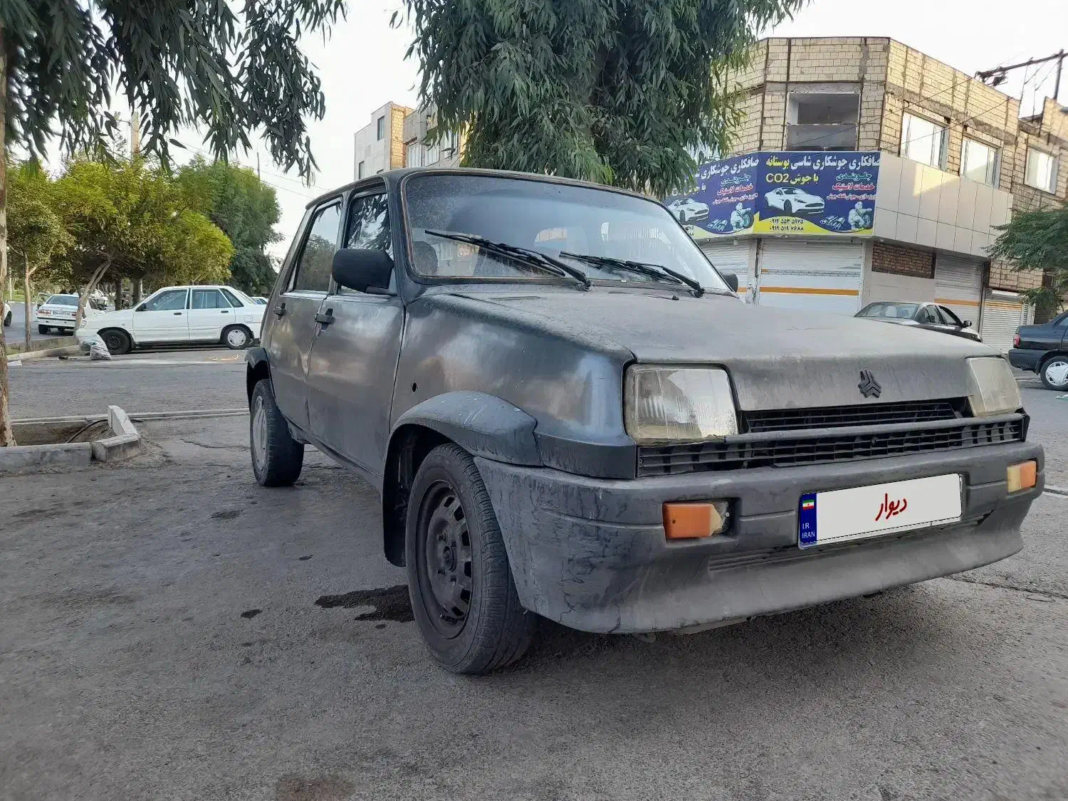 رنو پی کی مدل 82|خودرو سواری و وانت|قم, علی آباد|دیوار