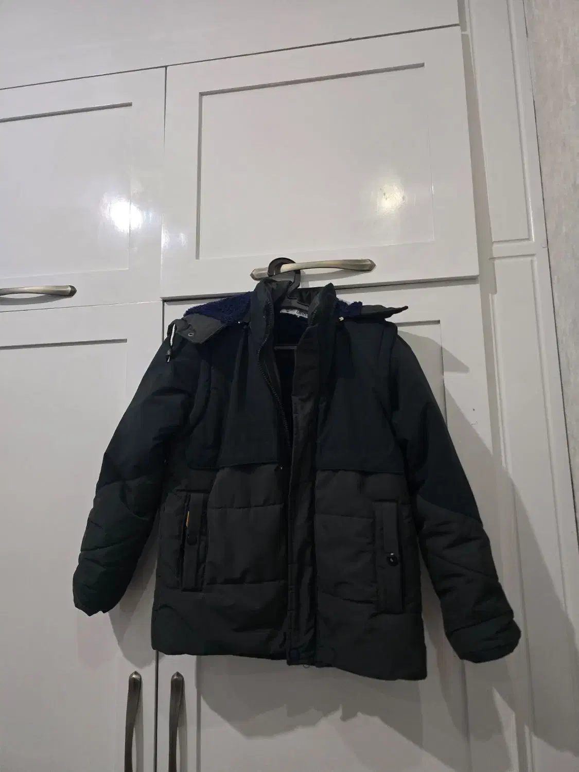 کاپشن پسرانه|لباس|مشهد, کوشش|دیوار