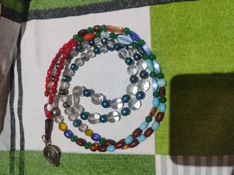 تسبیح با مهرههای کاملاً قدیمی|کلکسیون اشیاء عتیقه|کرج, حسن آباد|دیوار