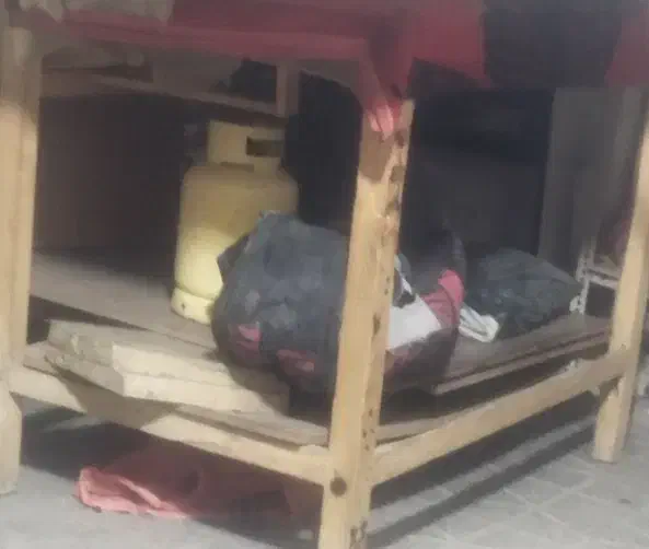 میز اتو با نیمکت|صندلی و نیمکت|بروجرد, |دیوار