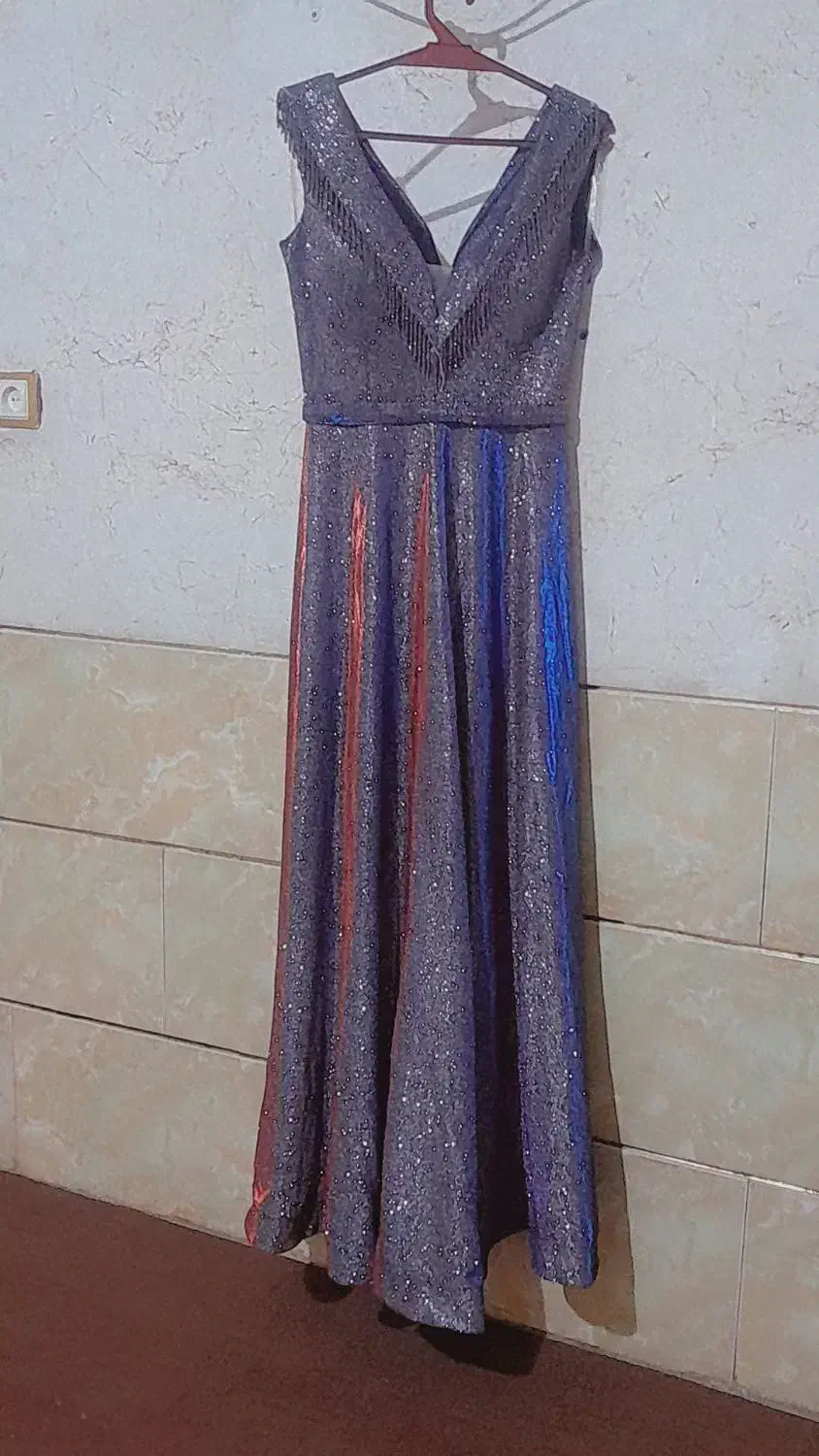 فروش لباس مجلسی|لباس|شیراز, محراب|دیوار