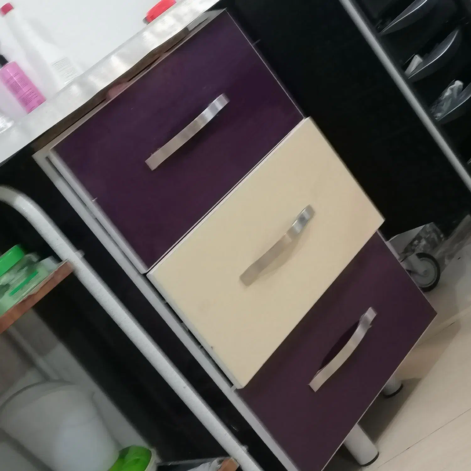 میز و آیینه آرایش|بوفه، ویترین، کنسول|فردیس, ثابتی|دیوار