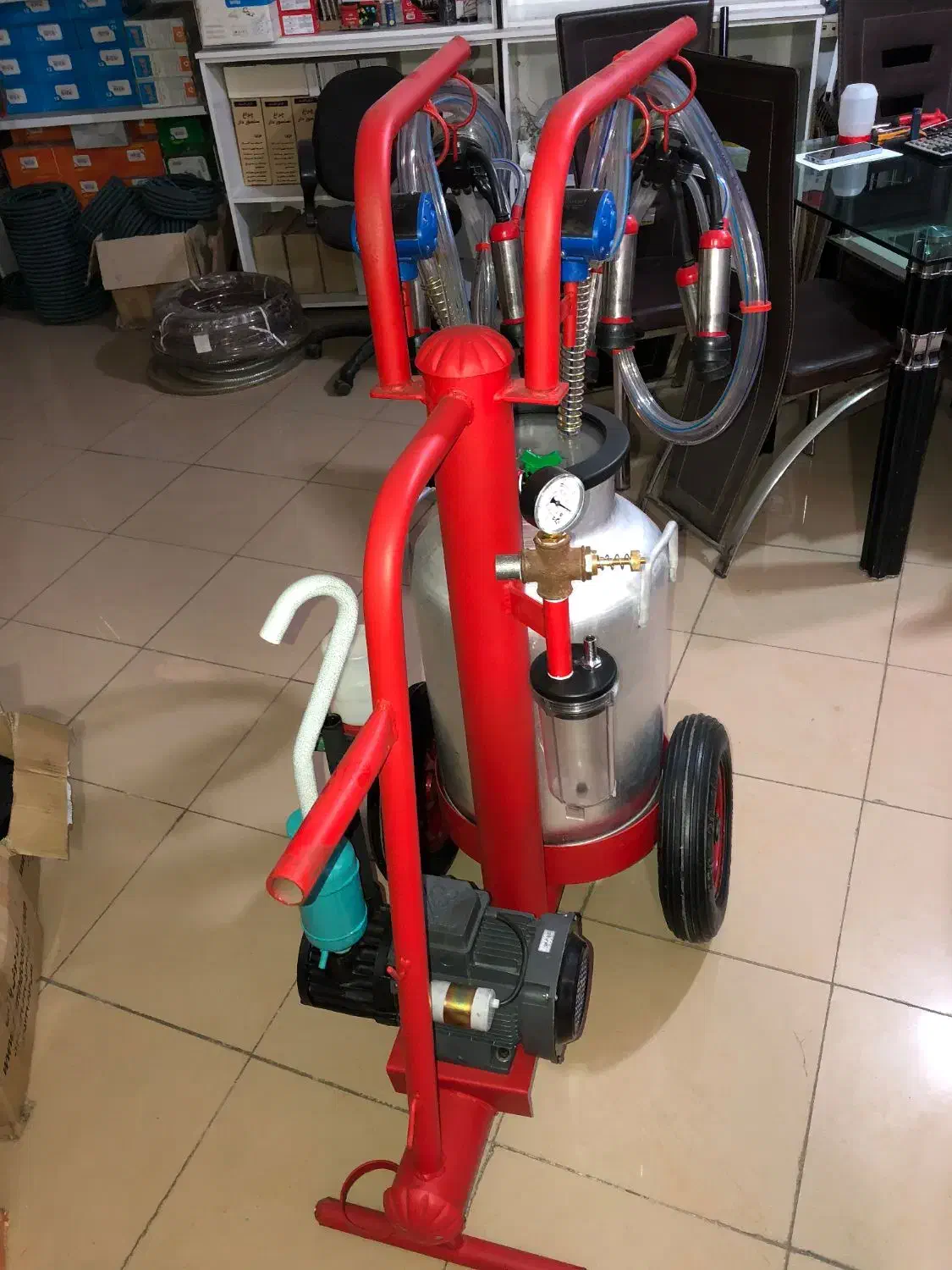 دستگاه شیردوش دو واحده دو پولساتور|ماشینآلات صنعتی|قزوین, |دیوار