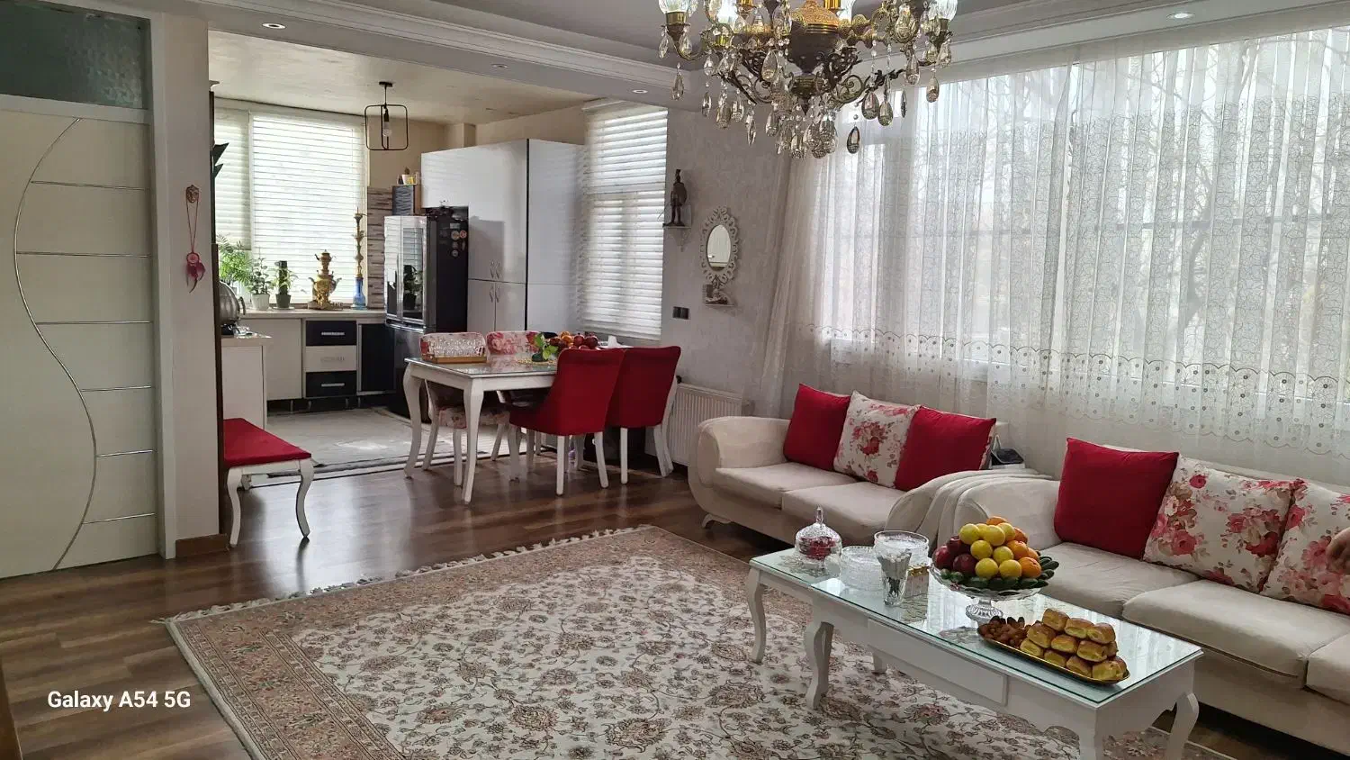 ۷۷ متر ۲خواب نور عالی بهترین لوکیشن