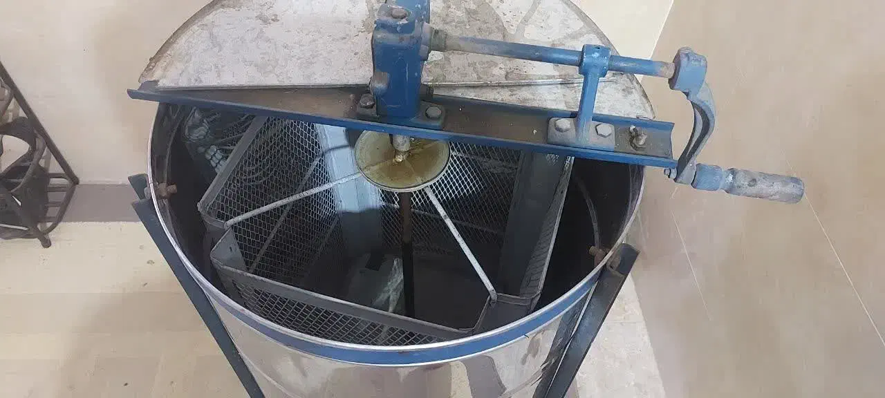 اکستراکتور عسل گیری|ماشین‌آلات صنعتی|ساری, |دیوار