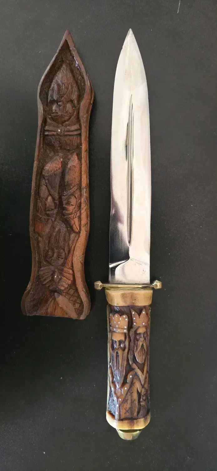 چاقو|کلکسیون اشیاء عتیقه|نقده, |دیوار