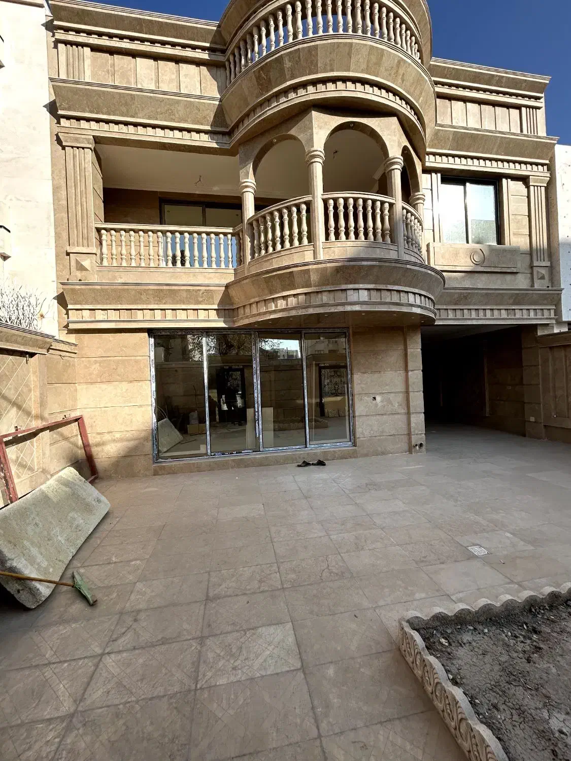 دو طبقه عطار 380 متر لوکس|فروش خانه و ویلا|شاهین‌شهر, عطار|دیوار