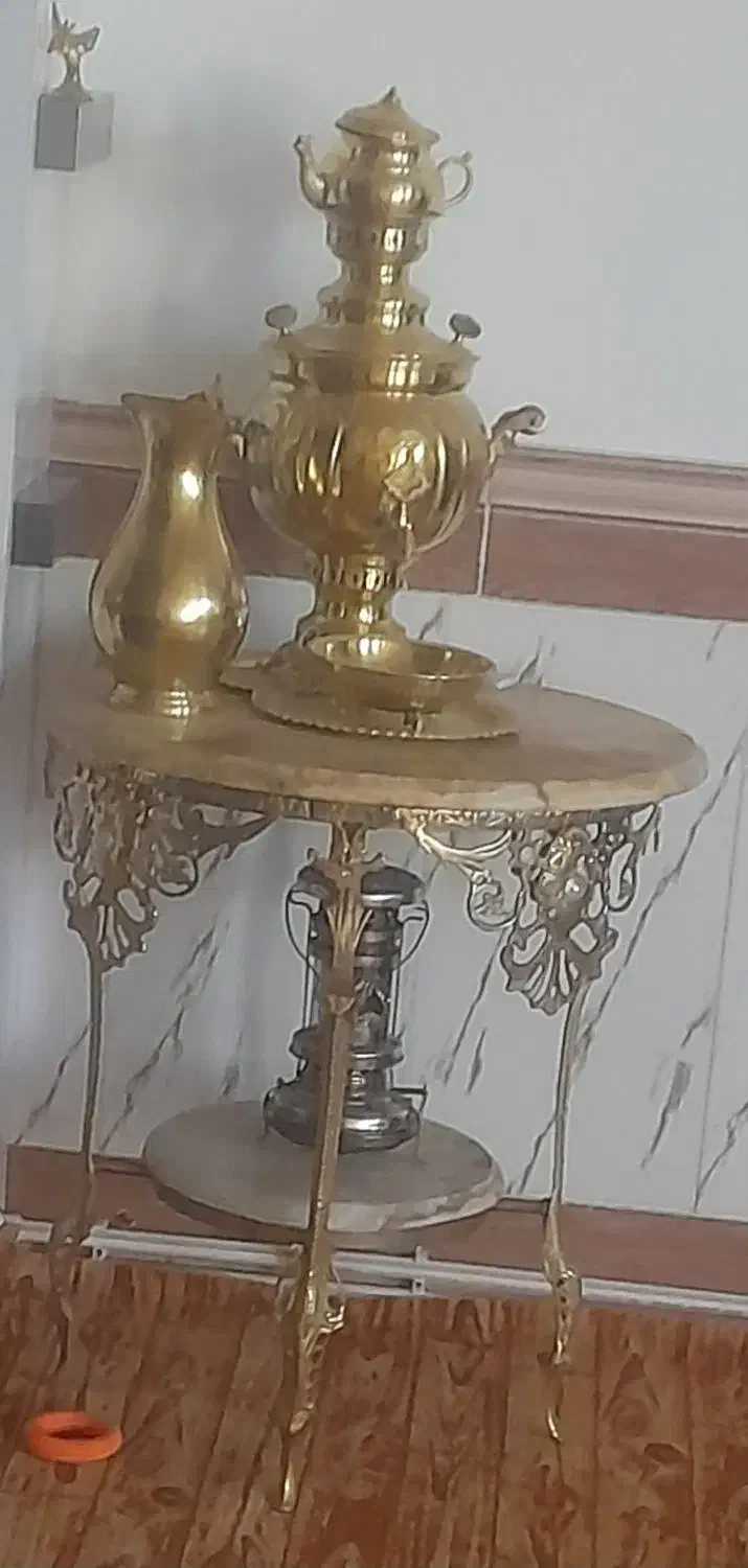 میز سماور برنزه 6۰ با همه وسایلش|صنایع دستی و سایر لوازم تزئینی|مراغه, |دیوار