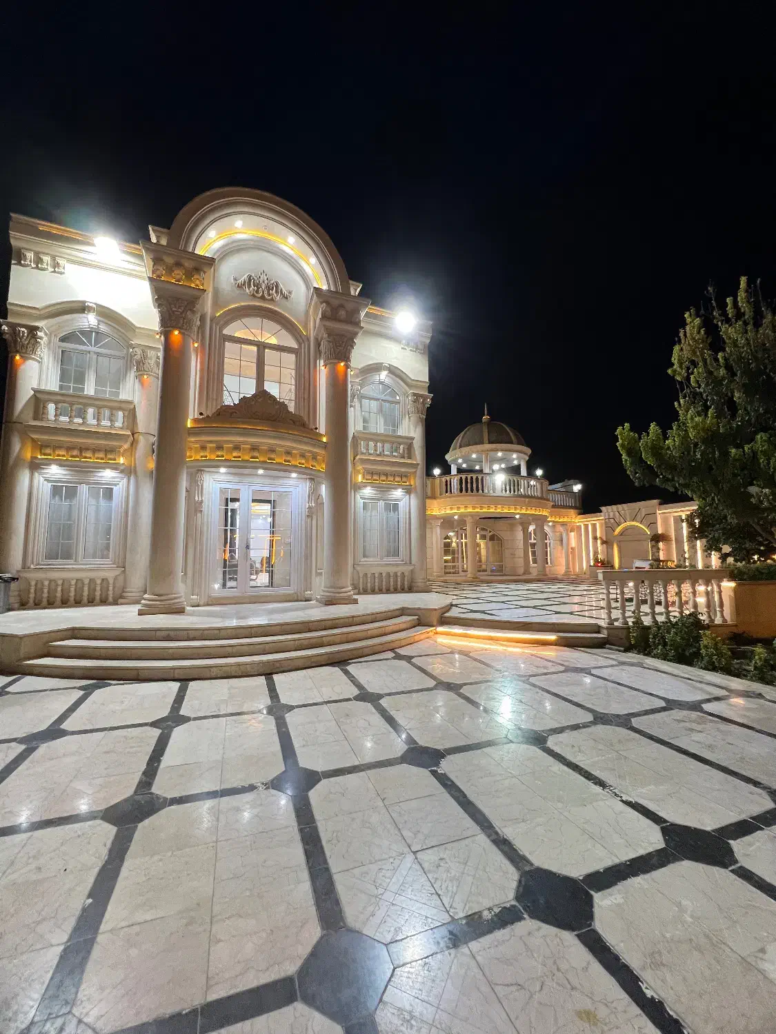 اجاره باغ عمارت شهریار|اجارهٔ کوتاه‌مدت ویلا و باغ|شهریار, شهرک امیریه|دیوار