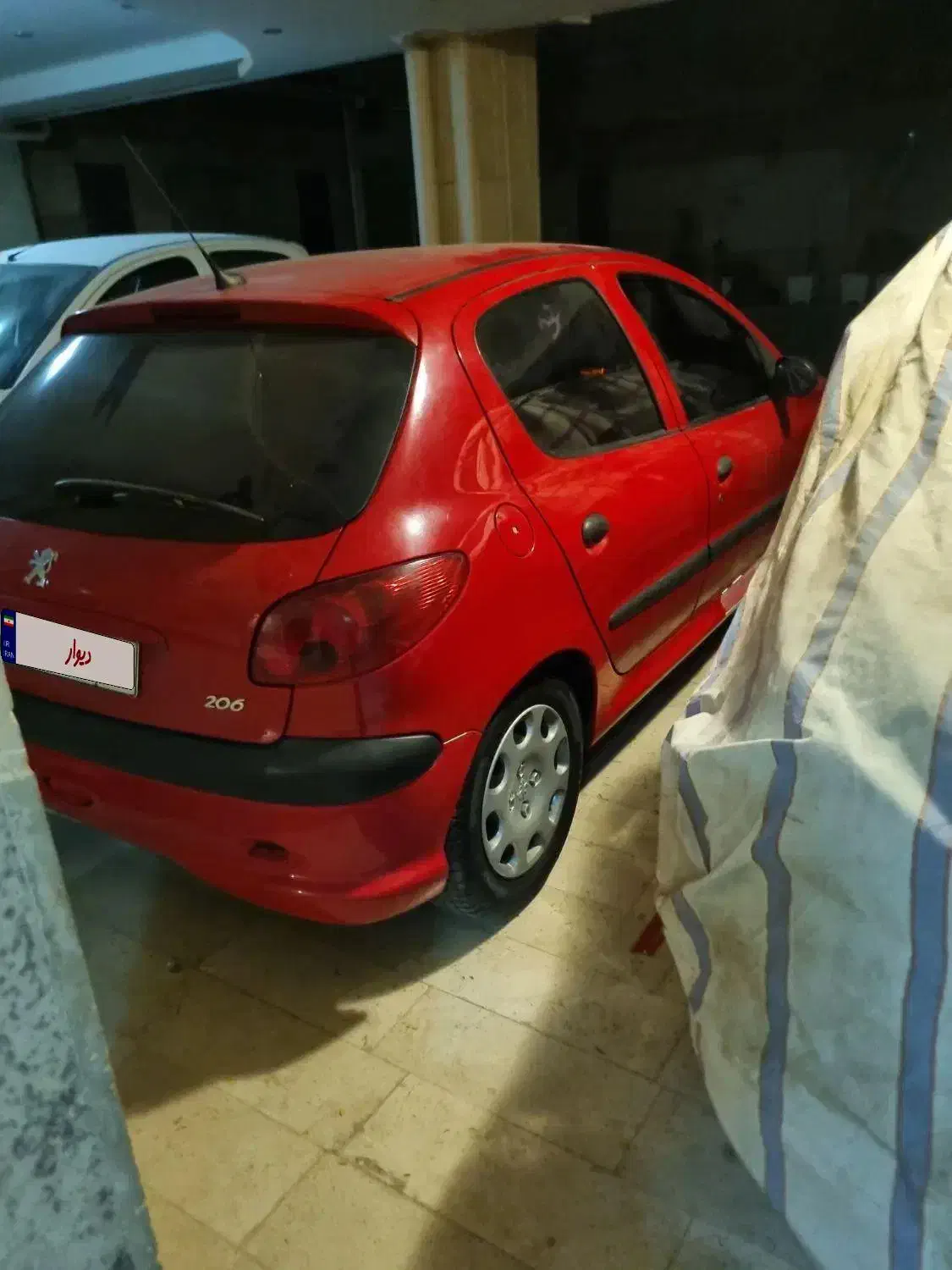 ماشین|خودرو سواری و وانت|ری, سیزده آبان|دیوار