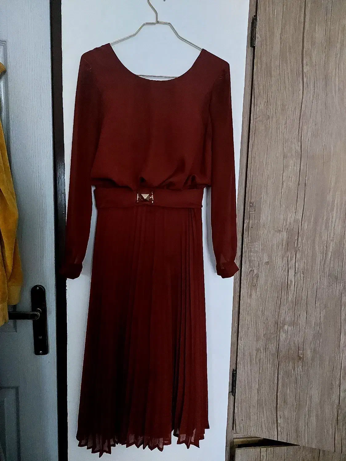 لباس مجلسی در حد نو|لباس|ازنا, |دیوار