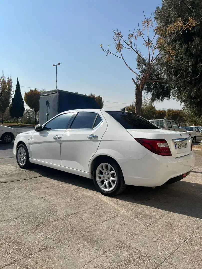 دناپلاس شیش دنده ۴۰۲|خودرو سواری و وانت|شیراز, شهرک ولیعصر|دیوار