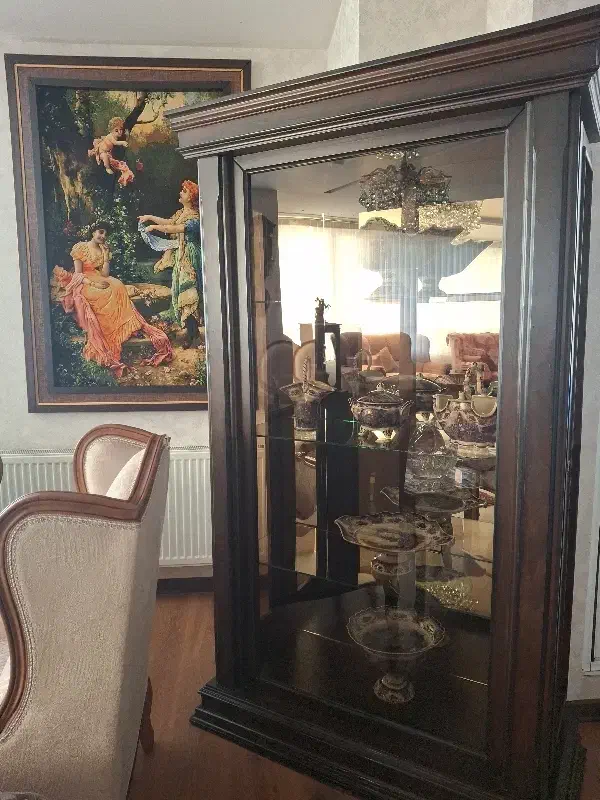 یک عدد بوفه درحد نو|بوفه، ویترین، کنسول|همدان, |دیوار