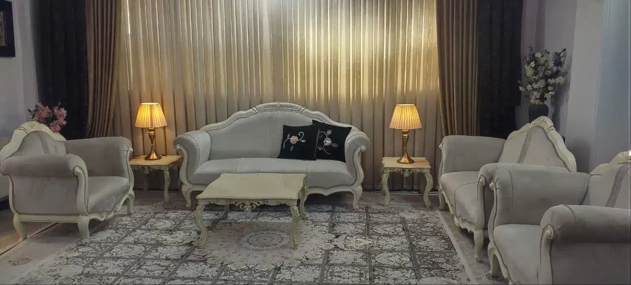 مبل کلاسیک|مبلمان خانگی و میز عسلی|قم, سعادتی|دیوار