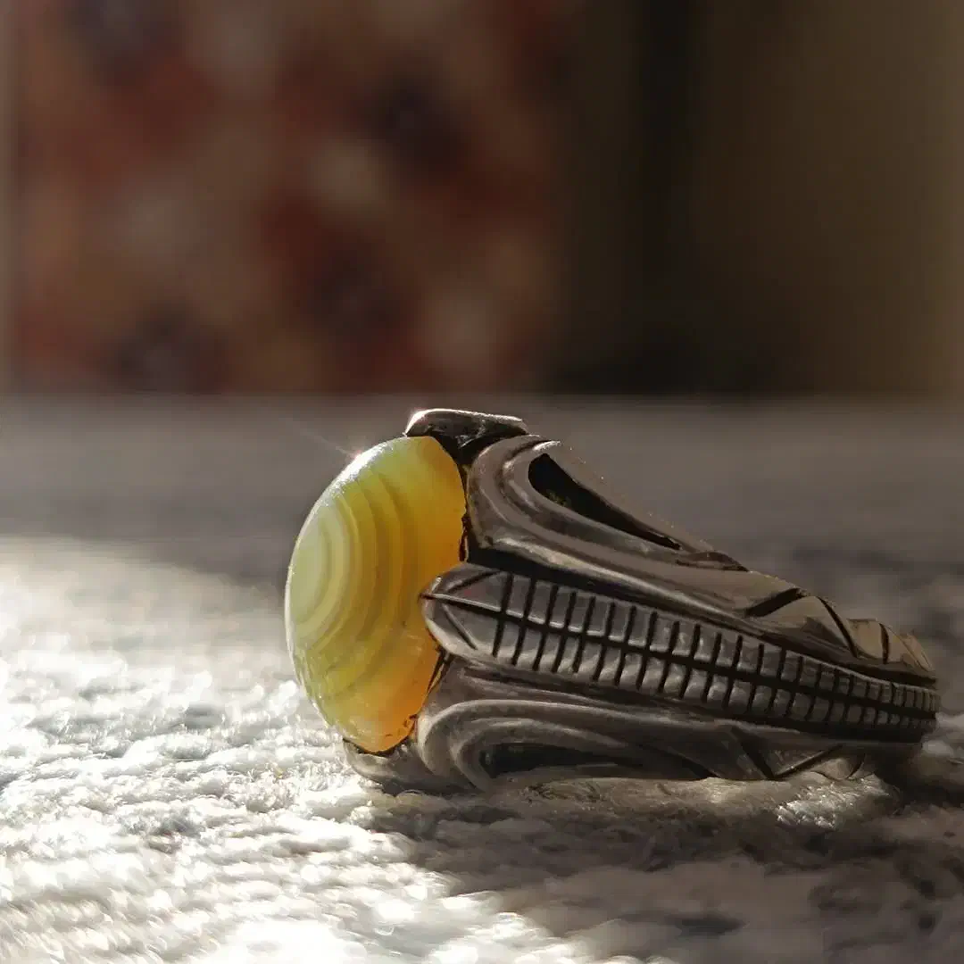 انگوشتر|جواهرات|رشت, جهاد|دیوار