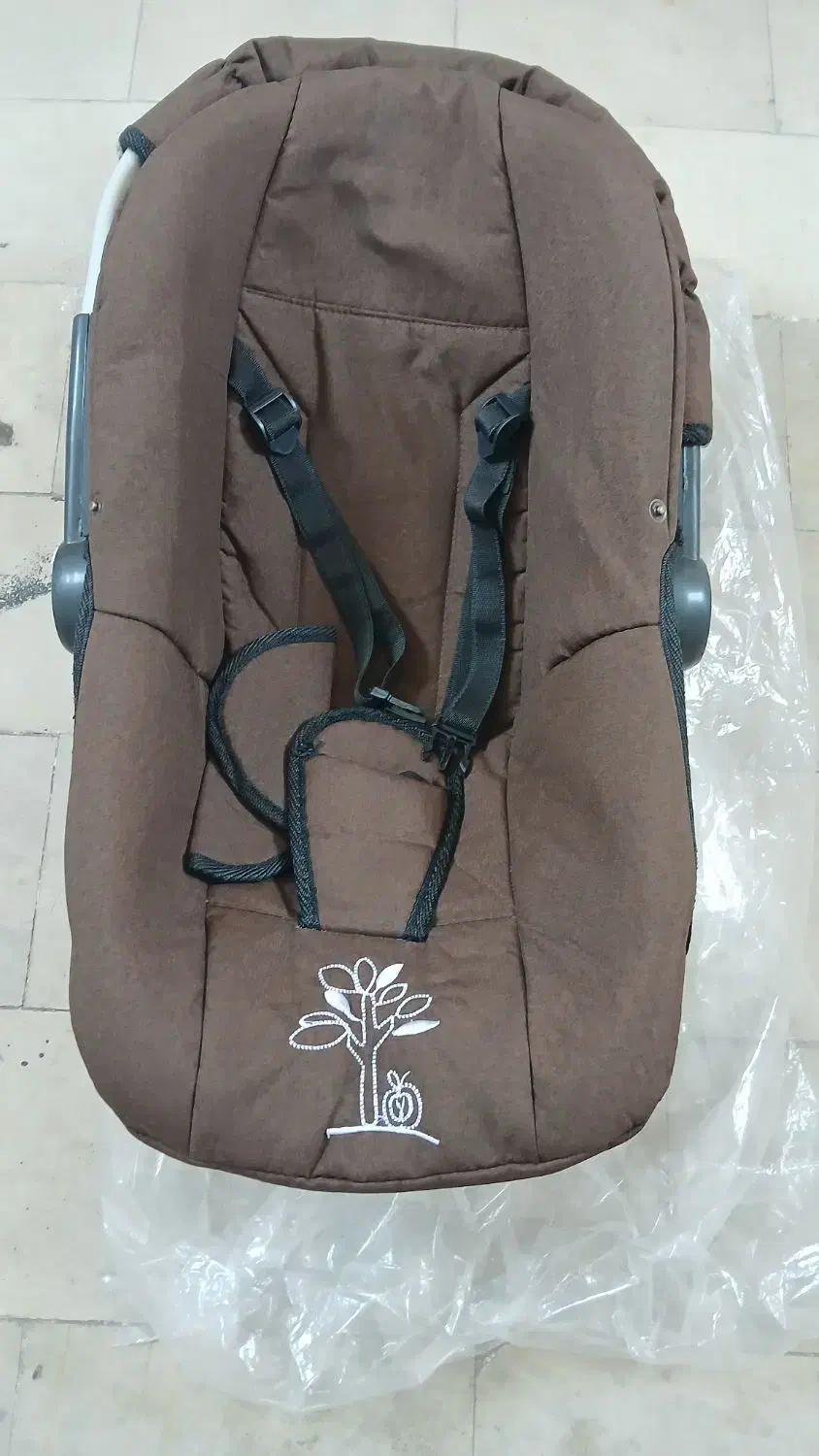 کریرنوزاد|کالسکه و لوازم جانبی|سهند, |دیوار