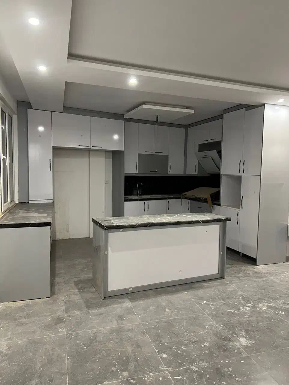 آپارتمان ۱۷۰متر/معبر ۲۰متری/کریمی/برندساز|فروش آپارتمان|مشهد, شهید مطهری|دیوار