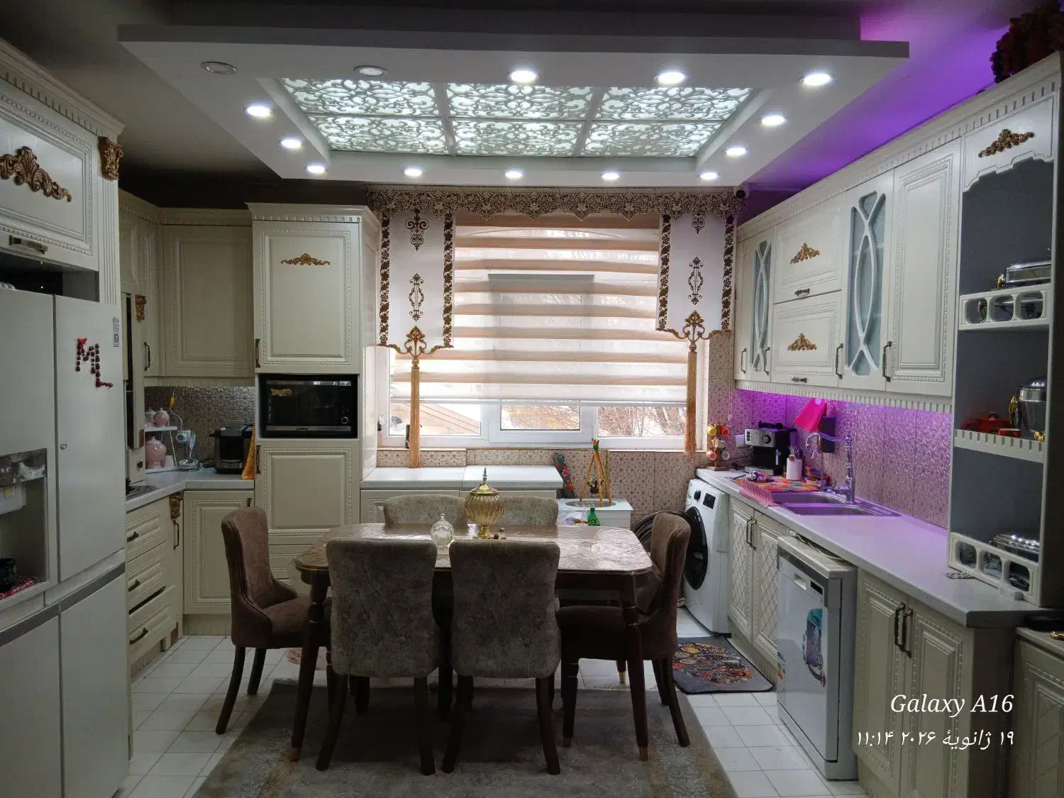 پرده زبرا|پرده، رانر، رومیزی|کرج, فاز ۴ مهرشهر|دیوار