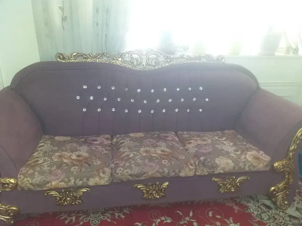 مبل نه نفره|مبلمان خانگی و میز عسلی|فولادشهر, A6|دیوار