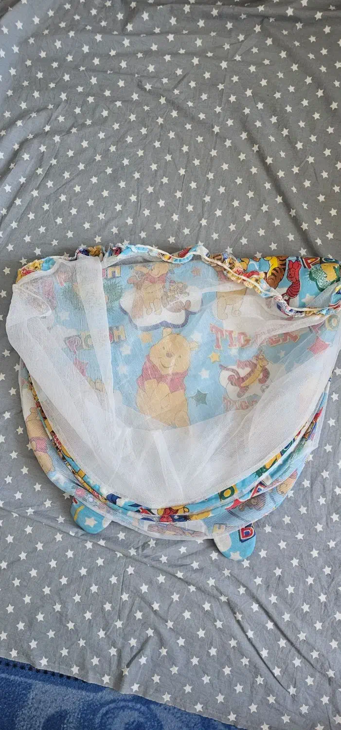 فروش گهواره و کریر و روروئک و آغوشی و...|اسباب و اثاث بچه|اسلام‌شهر, شهرک مفیدی|دیوار