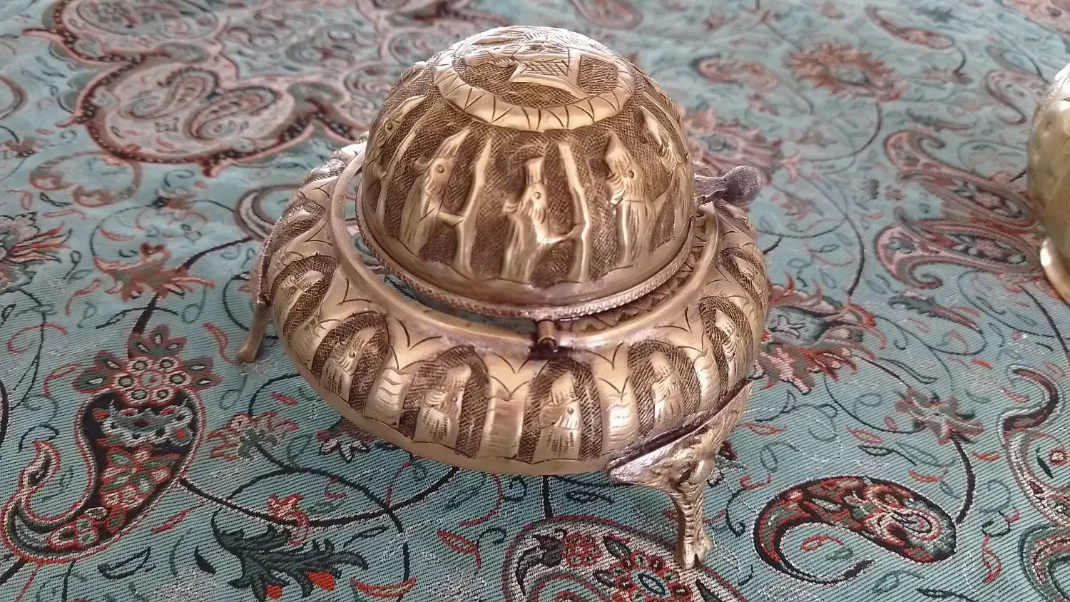 قوری وخاویارخوری|قوری، کتری، قهوه‌ساز دستی|ارومیه, |دیوار