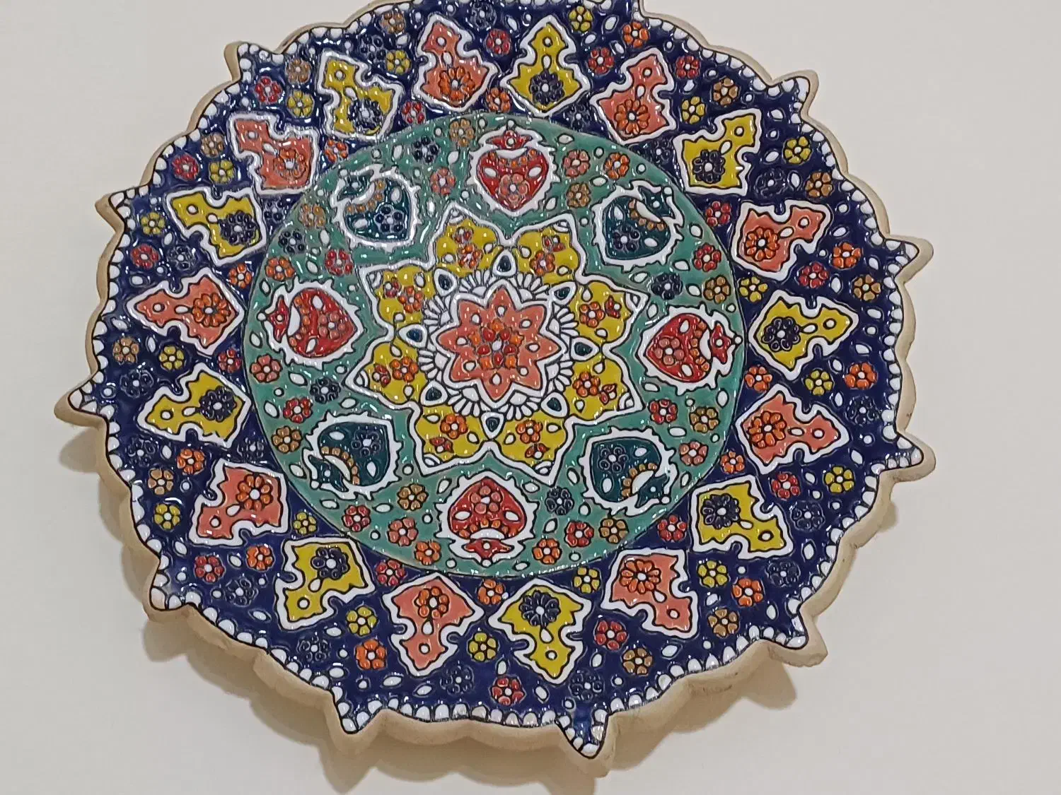 بشقاب های تزئینی،سفالی مینا کاری|صنایع دستی و سایر لوازم تزئینی|فردیس, فردیس|دیوار