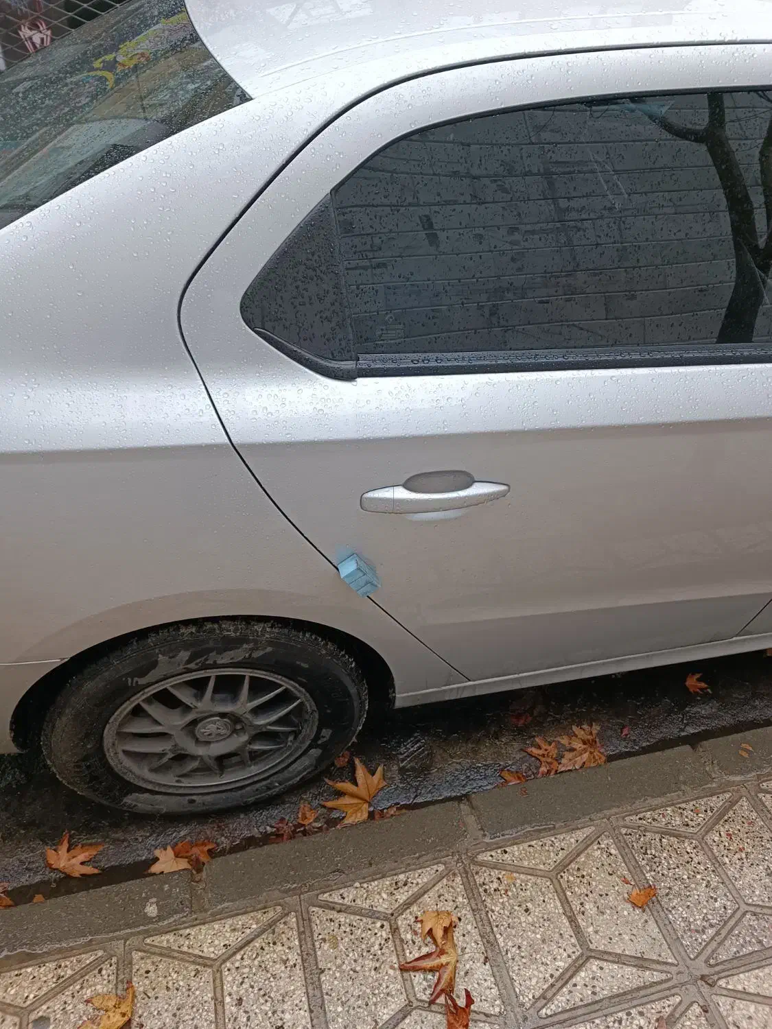 فروش خودرو|خودرو سواری و وانت|مشهد, رده|دیوار