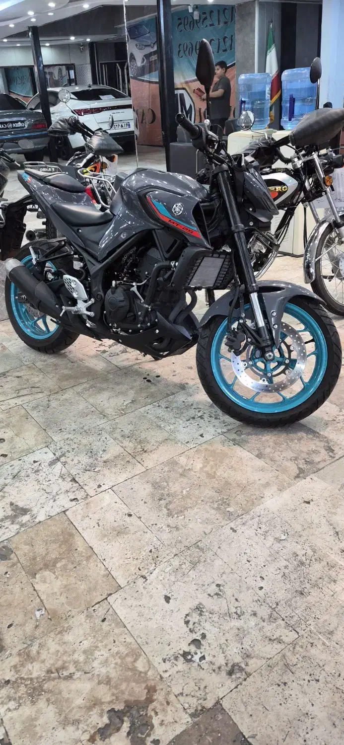 موتور یاماها مدل1403 تک‌برگ سند700کار واقعی|موتورسیکلت|تهران, ده‌ونک|دیوار