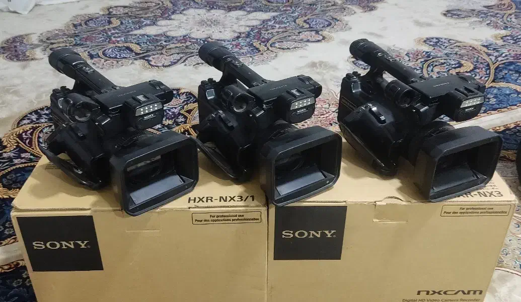 ۳ عدد دوربین sony مدل nx3|دوربین عکاسی و فیلم‌برداری|کوهدشت, |دیوار