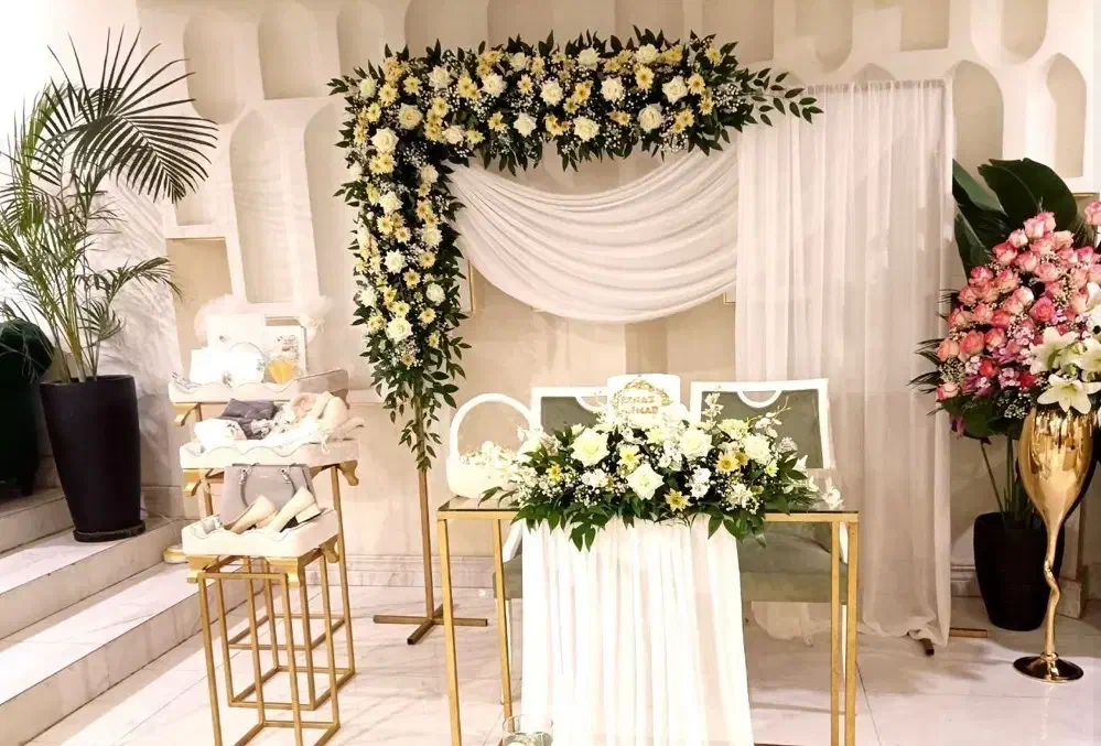 گل آرایی بله برون ، بادکنک آرایی|خدمات پذیرایی، مراسم|تهران, علم و صنعت|دیوار