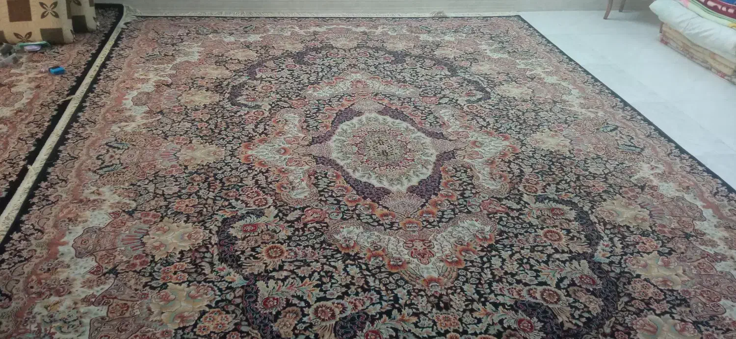 فرش 12متری 700شانه در حد نو|فرش|خرم‌آباد, |دیوار