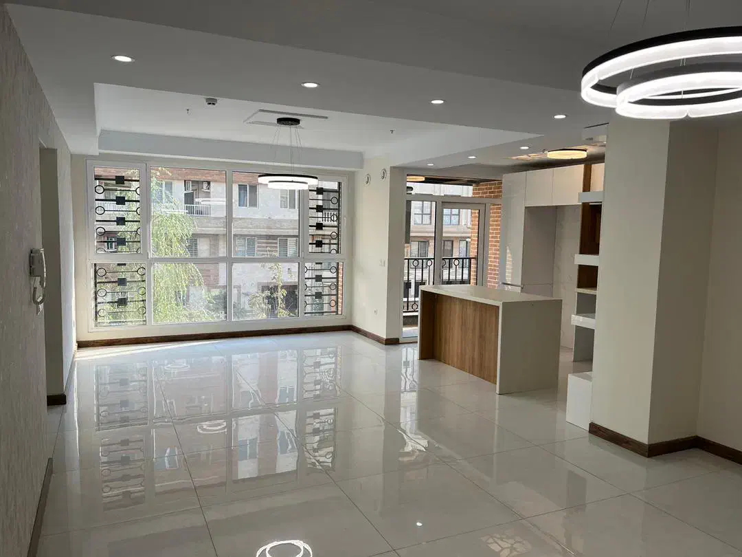 ۹۵ متر/کلید نخورده/لوکس/فردوس غرب