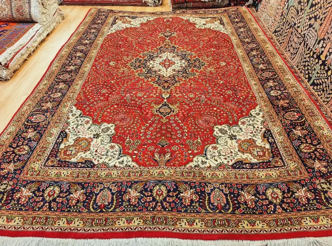 ۹متری دستباف آذرشهر تبریز قرمز رنگ|فرش|تهران, اکباتان|دیوار