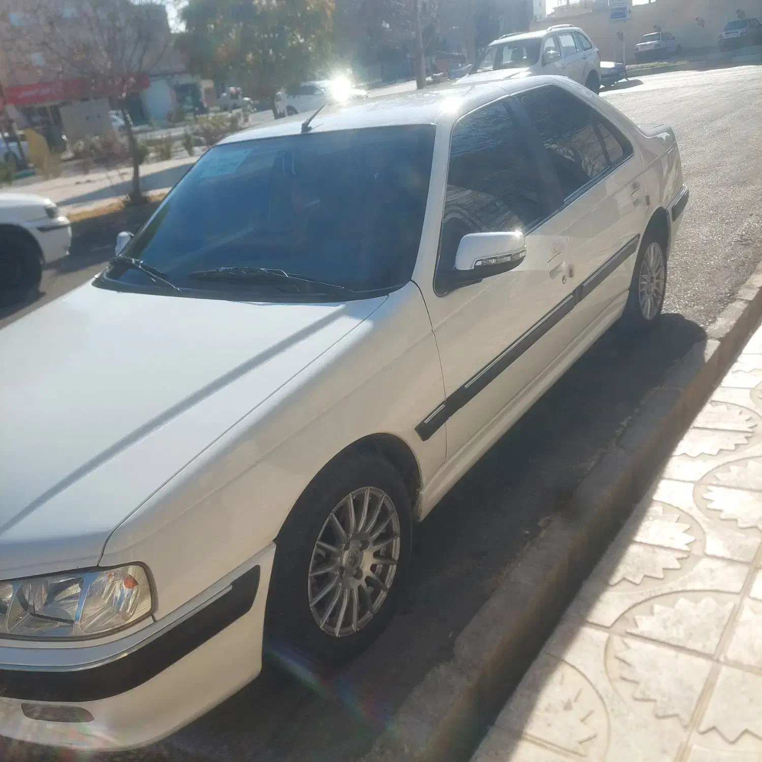 پرشیا ۱۴۰۱ نیم فول موتور جدید|خودرو سواری و وانت|تاکستان, |دیوار