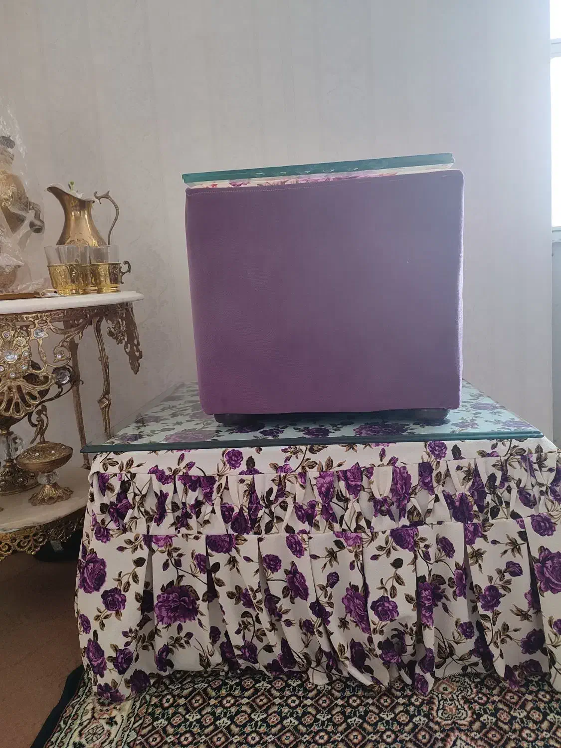 مبل کلاسیک 9نفره به همراه میز غذا خوری 4 نفره|مبلمان خانگی و میز عسلی|خوی, |دیوار