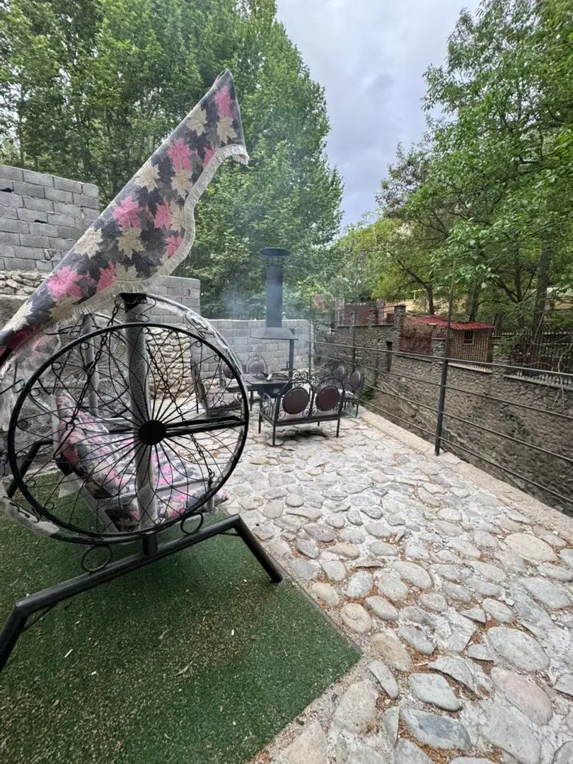 اجاره ویلا ساعتی و روزانه از مالک|اجارهٔ کوتاه‌مدت ویلا و باغ|هشتگرد, شهرک بعثت|دیوار