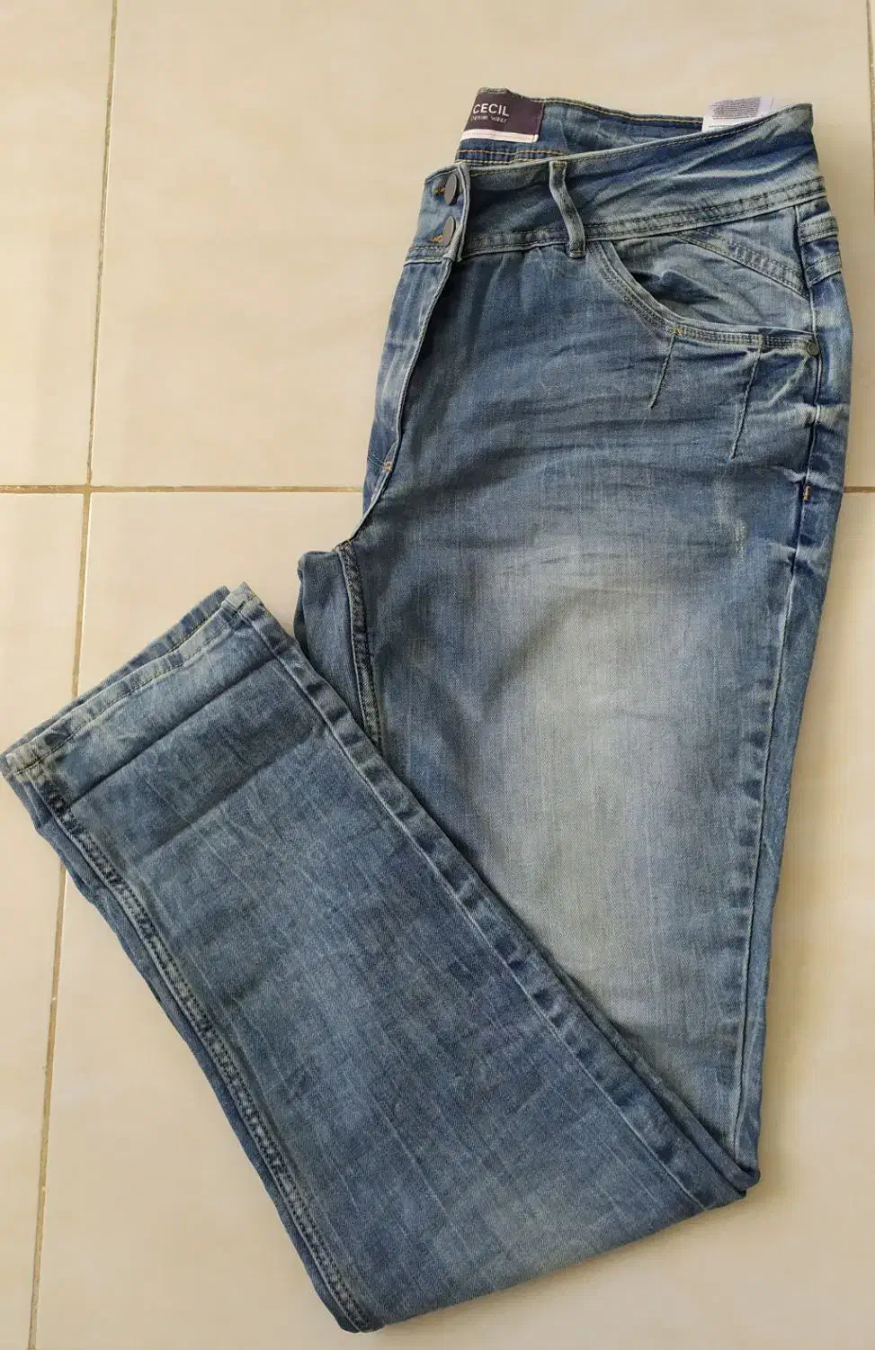 شلوار جین|لباس|سنندج, |دیوار