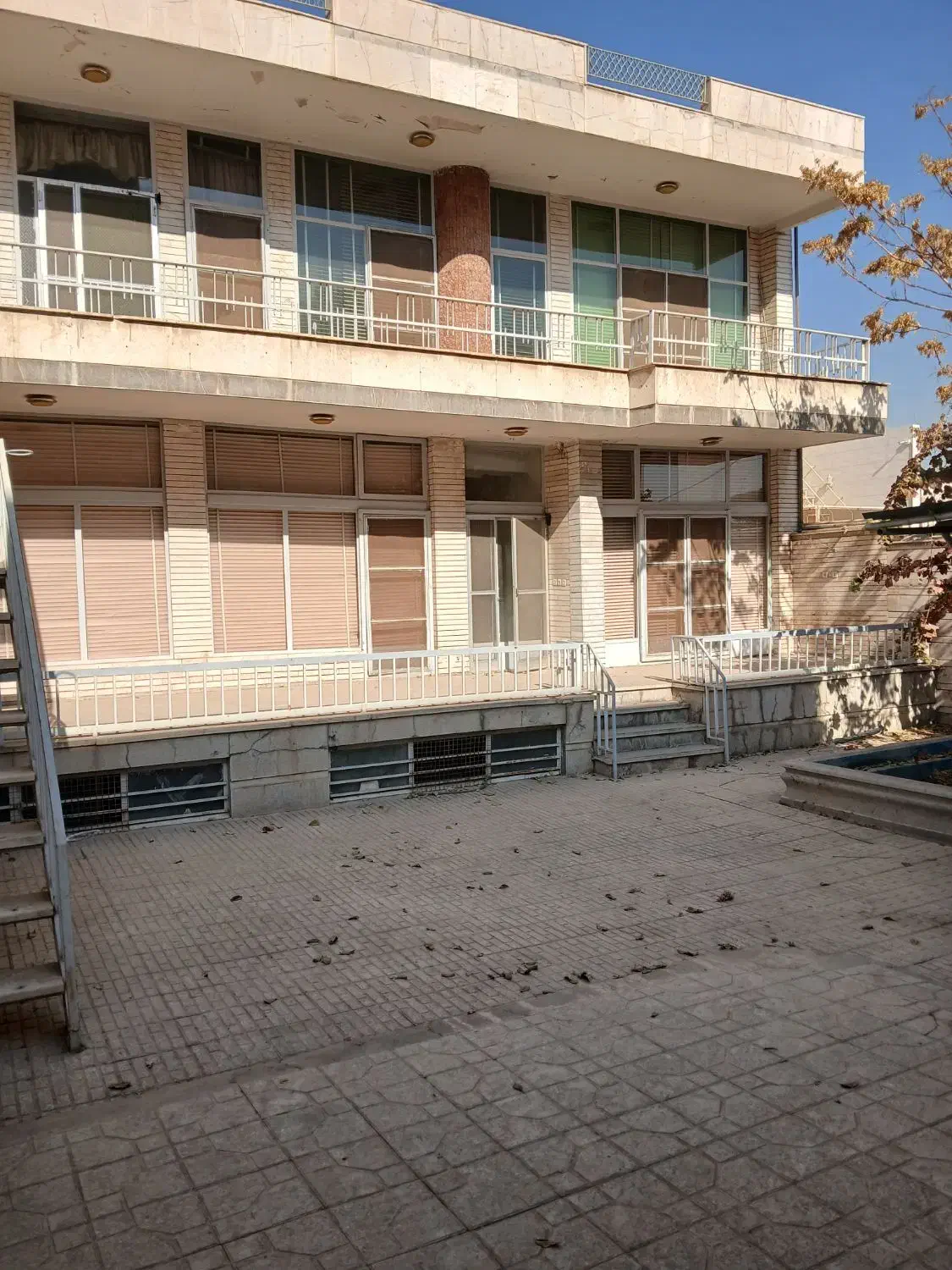 معاوضه ویلایی با آپارتمان|فروش خانه و ویلا|اصفهان, امامزاده اسماعیل|دیوار