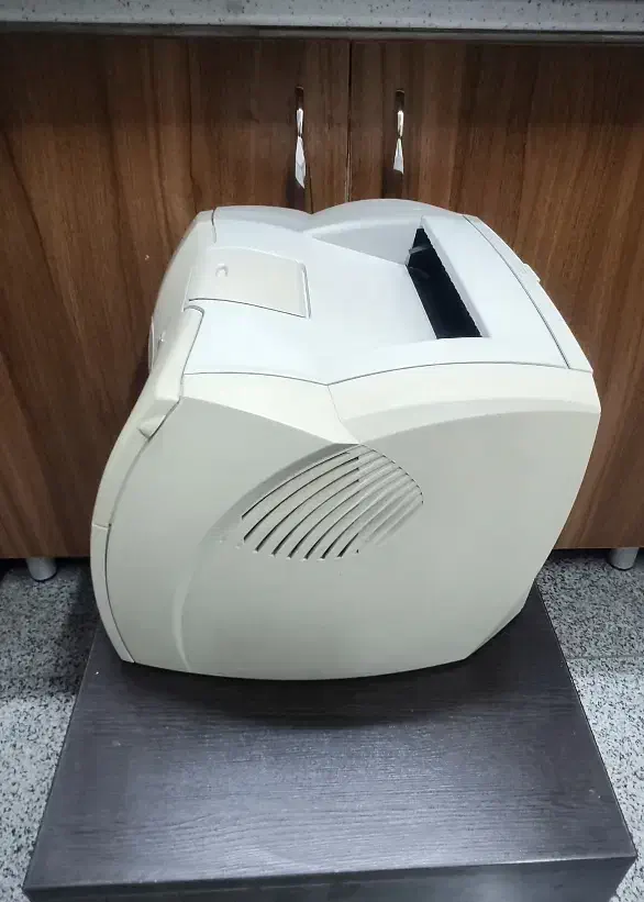 پرینتر سیاه و سفید hp/1300|پرینتر، اسکنر، کپی، فکس|کرج, شهرک بنفشه|دیوار