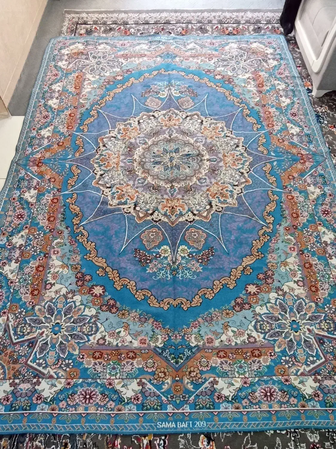 روفرشی|روفرشی|نیشابور, خط کاشمر|دیوار