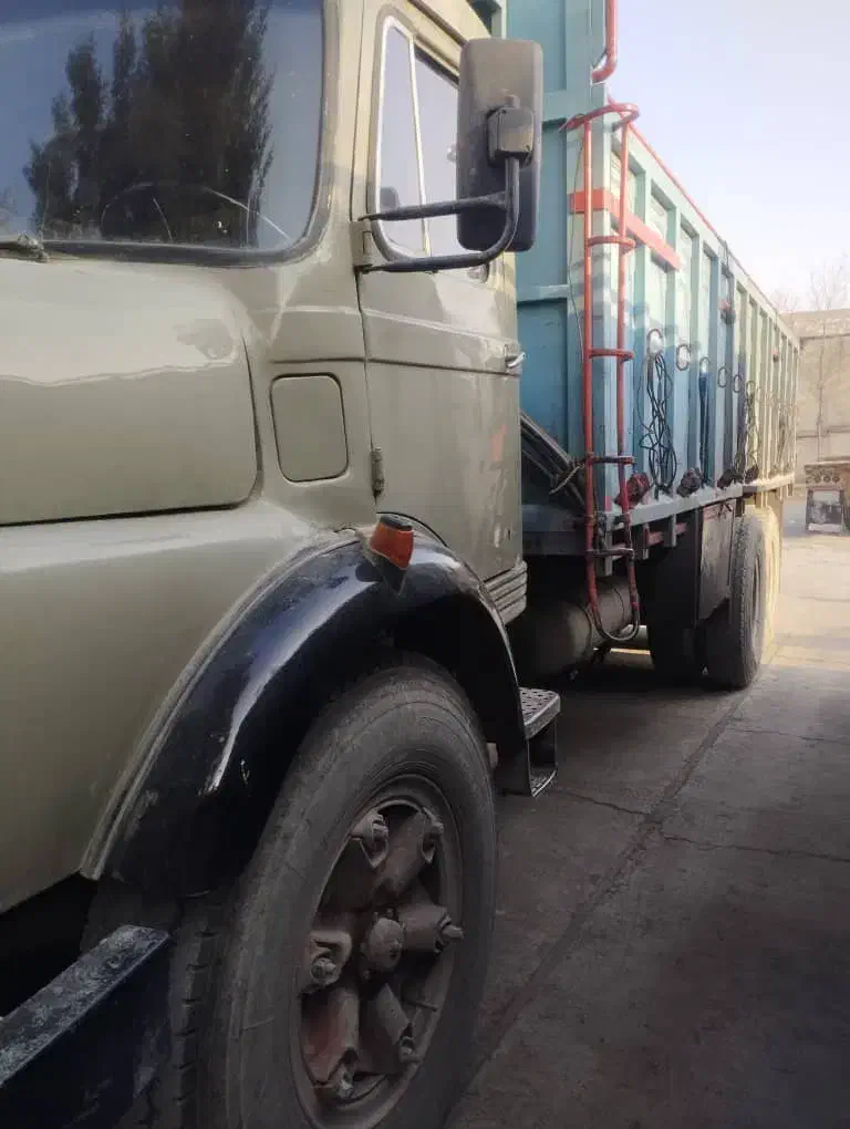 بنز ده چرخ فابریک مدل ۱۳۵۳|خودرو سنگین|عسلویه, |دیوار