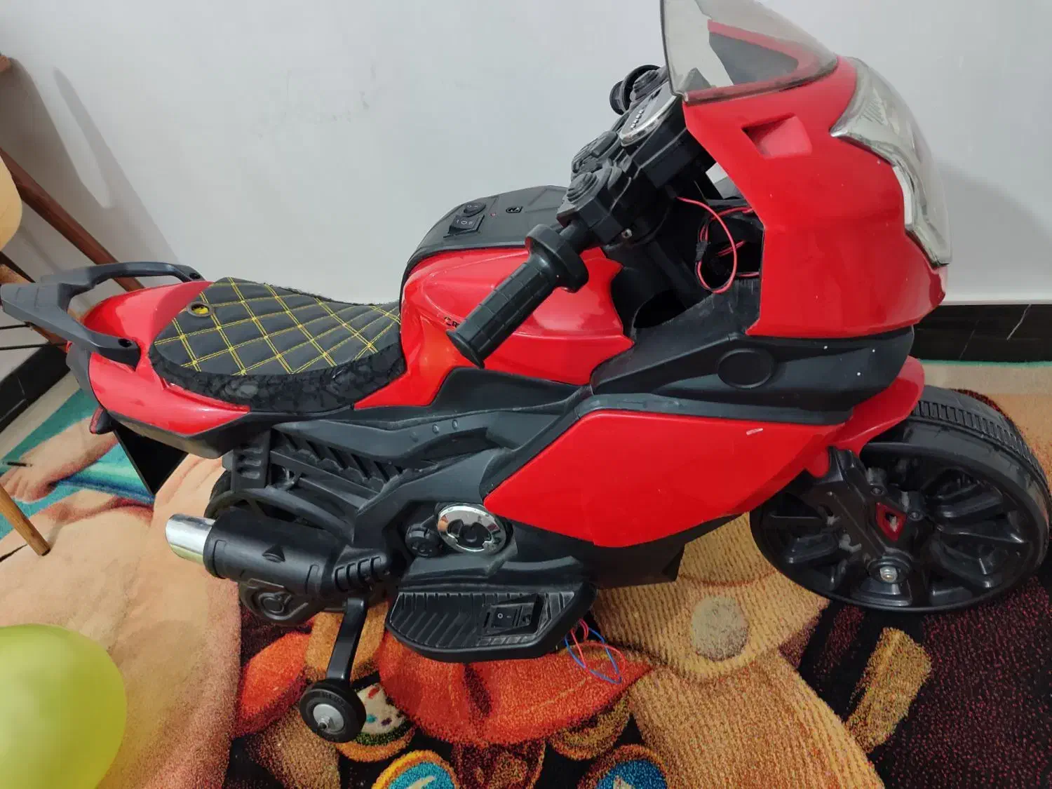 موتورشارژی|اسباببازی|رباطکریم, شترخوار|دیوار