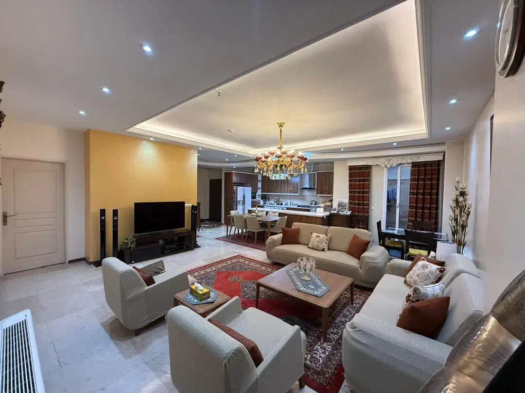 متر شیک با دو پاسیو اختصاصی  طبقه اول بنی‌فاطمه