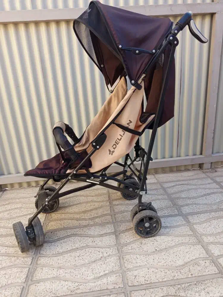 فروش کالسکه عصایی دیبا پلاس شهرضا|کالسکه و لوازم جانبی|شهرضا, |دیوار